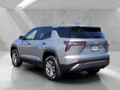 Used 2025 Chevrolet Equinox LT image 6