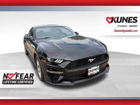 Used 2019 Ford Mustang Coupe RWD image 1