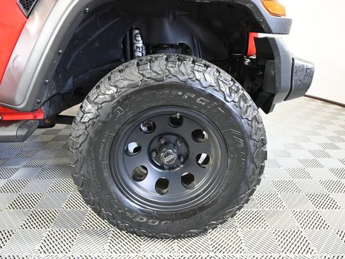 Used 2020 Jeep Wrangler Sport AWD/4WD image 11