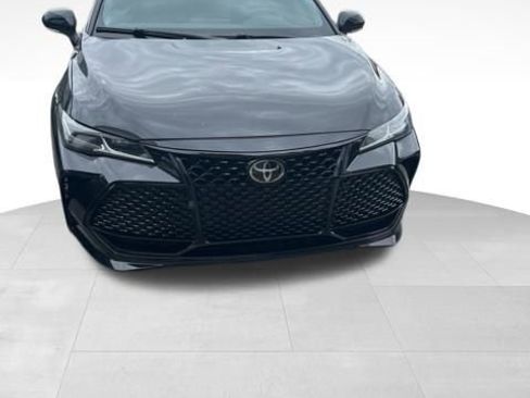 Used 2021 Toyota Avalon Touring w/ Advanced Safety Package image 3