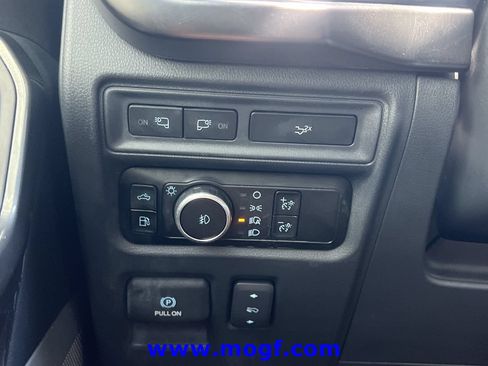 Used 2023 Ford F150 Lariat w/ Equipment Group 502A High AWD/4WD image 18