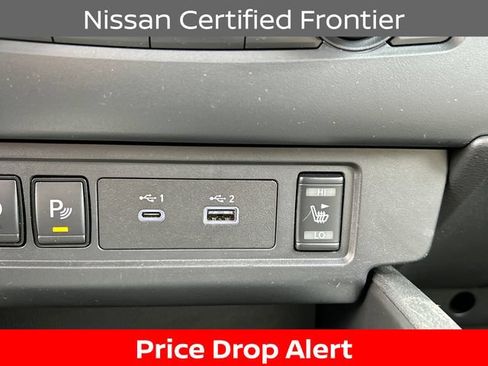 Certified 2023 Nissan Frontier SV w/ SV Convenience Package AWD/4WD image 19
