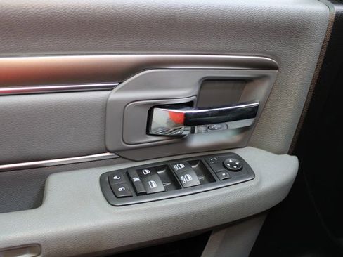 Used 2020 RAM 1500 Classic SLT w/ Trailer Tow Group image 13