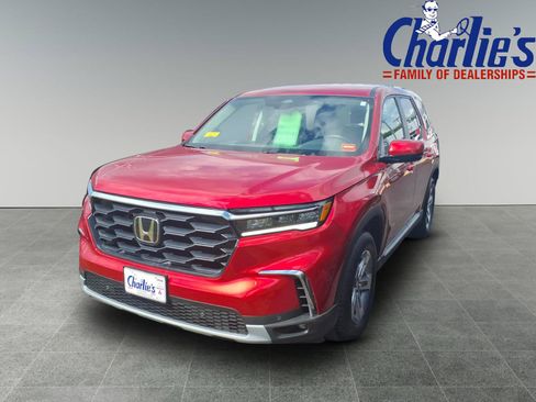 Used 2025 Honda Pilot EX-L image 1