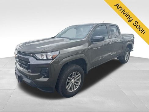 Used 2023 Chevrolet Colorado LT w/ LT Convenience Package II AWD/4WD image 1