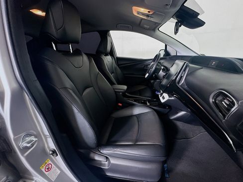 Used 2019 Toyota Prius Prime Premium w/ Carpet Mat Package image 29