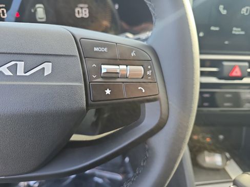 New 2026 Kia Sportage LX image 20