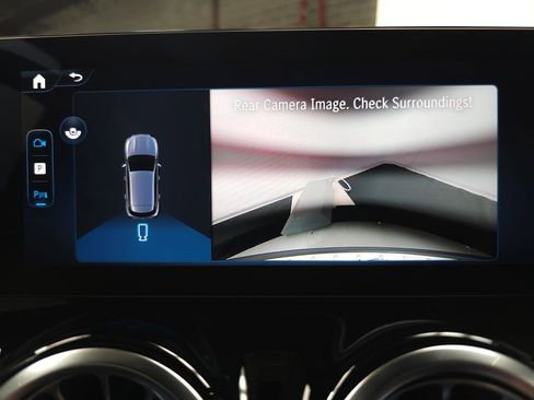 Certified 2026 Mercedes-Benz GLA 250 4MATIC image 17