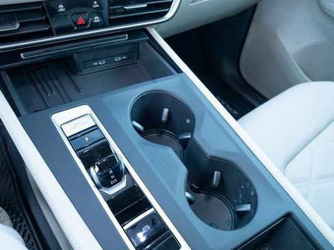 New 2026 Volkswagen Atlas SE image 19