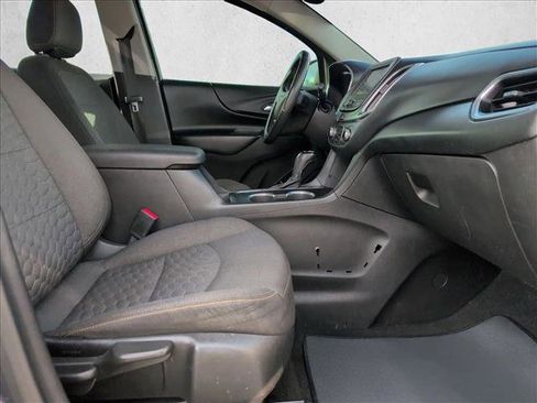 Used 2018 Chevrolet Equinox LT image 20