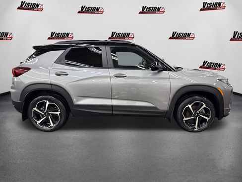 Used 2023 Chevrolet TrailBlazer RS w/ Sun and Liftgate Package image 4