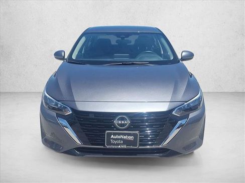 Used 2025 Nissan Sentra SV w/ All-Weather Package FWD image 2