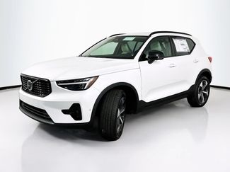 Used 2026 Volvo XC40 B5 Plus w/ Protection Package Premier AWD/4WD video 1