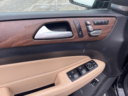 Used 2017 Mercedes-Benz GLE 350 4MATIC image 20