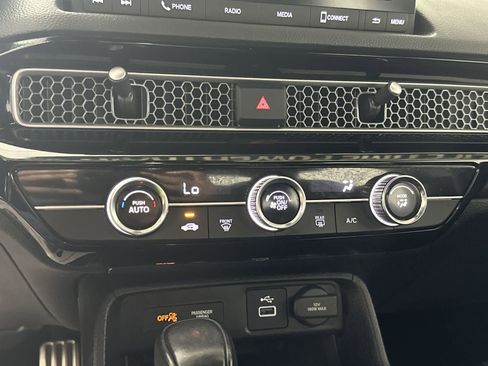 Used 2023 Honda Civic Sport image 19