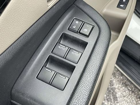 Used 2019 Honda Pilot Elite image 8