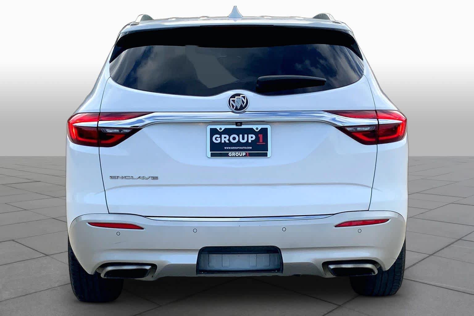 Used 2020 Buick Enclave Essence FWD image 4