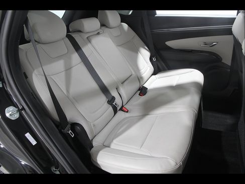 Certified 2024 Hyundai Tucson SEL AWD/4WD image 19
