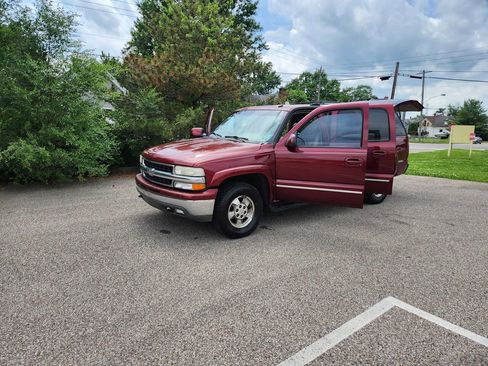 Used 2002 Chevrolet Suburban LT AWD/4WD image 34