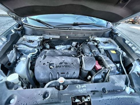 Used 2017 Mitsubishi Outlander Sport SE image 19