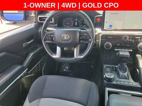 Used 2025 Toyota Tacoma TRD Off-Road AWD/4WD image 13