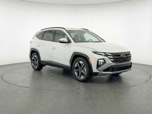 Used 2025 Hyundai Tucson SEL AWD/4WD image 1