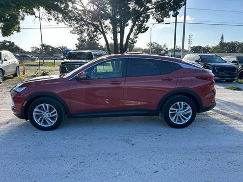 Used 2024 Buick Envista Preferred w/ Convenience I Package FWD image 16