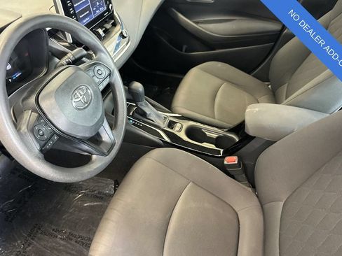 Used 2021 Toyota Corolla LE FWD image 10