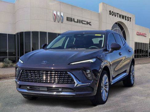 New 2026 Buick Envision Avenir image 2