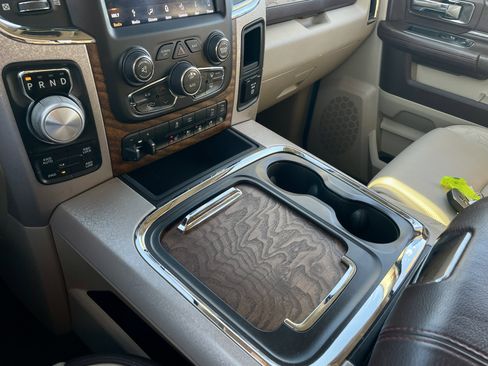 Used 2018 RAM 1500 Laramie Longhorn w/ Longhorn Southfork Package image 23