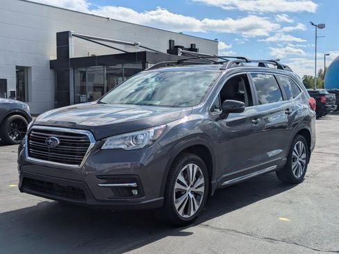 Used 2022 Subaru Ascent Limited w/ Technology Package image 8