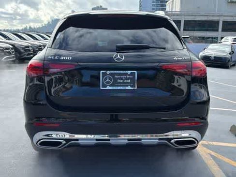 Used 2026 Mercedes-Benz GLC 300 4MATIC image 8