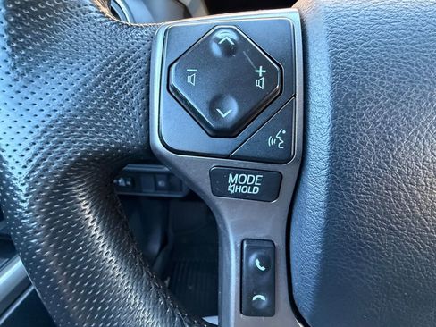 Used 2019 Toyota Tacoma SR5 image 21