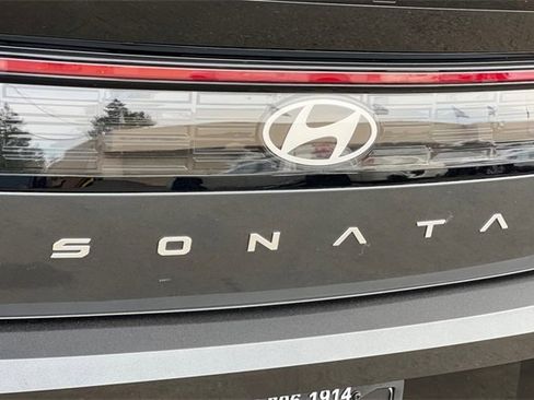 New 2026 Hyundai Sonata SEL image 9