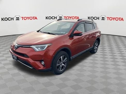 Used 2016 Toyota RAV4 XLE image 3