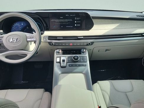 Used 2024 Hyundai Palisade Calligraphy FWD image 11