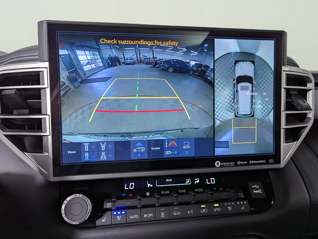 Used 2024 Toyota Sequoia Platinum AWD/4WD image 28