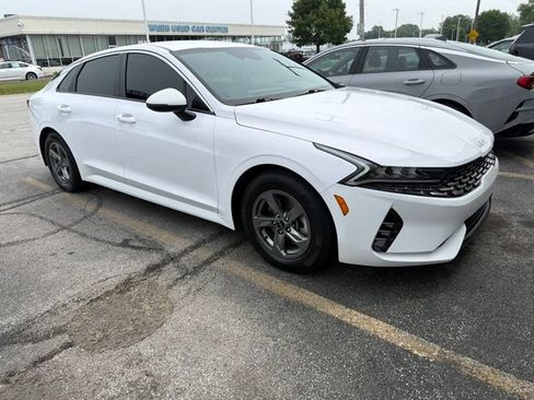 Used 2022 Kia K5 LXS FWD image 5