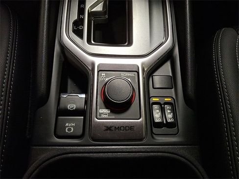 Certified 2023 Subaru Forester Premium image 24