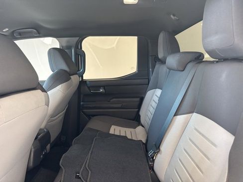 Certified 2025 Toyota Tacoma TRD Off-Road image 8