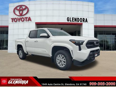 New 2026 Toyota Tacoma SR5 RWD image 31