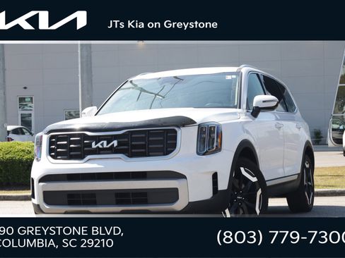 Used 2023 Kia Telluride S AWD/4WD image 1