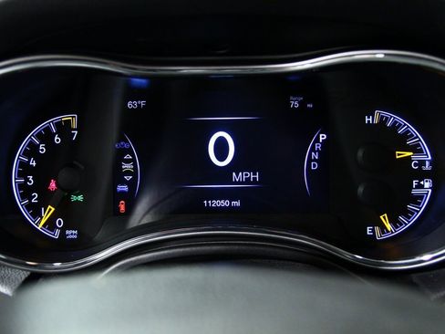 Used 2018 Jeep Grand Cherokee Limited image 20