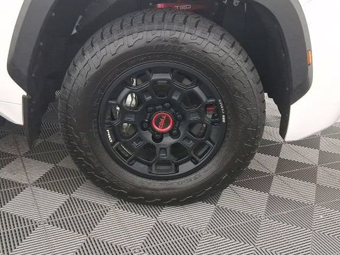 Used 2024 Toyota Sequoia TRD Pro AWD/4WD image 18