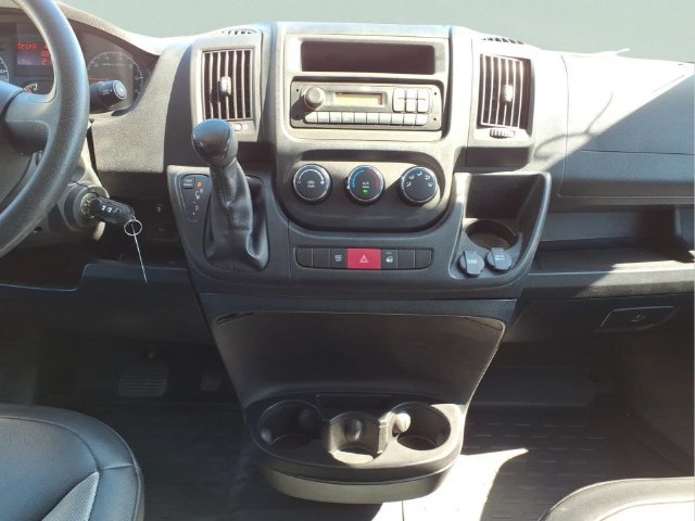 Used 2016 RAM ProMaster 2500 w/ Interior Convenience Group FWD image 18