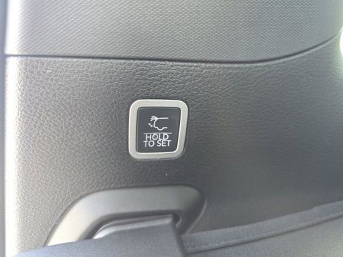 Used 2026 Jeep Grand Wagoneer Limited w/ Premium Group II image 33