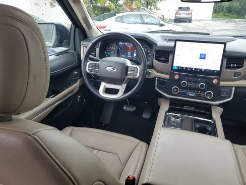 Used 2024 Ford Expedition Max Limited RWD image 15
