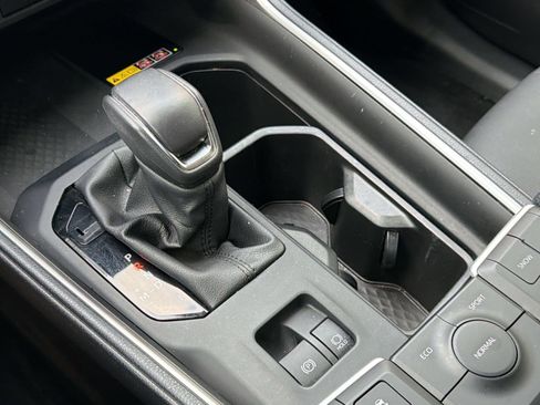 Used 2024 Toyota Grand Highlander FWD image 15