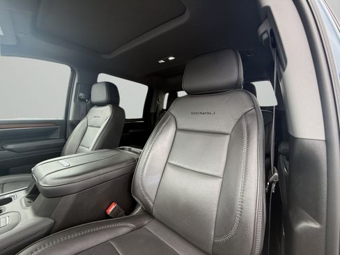 Used 2024 GMC Sierra 2500 Denali w/ Denali Reserve Package AWD/4WD image 24