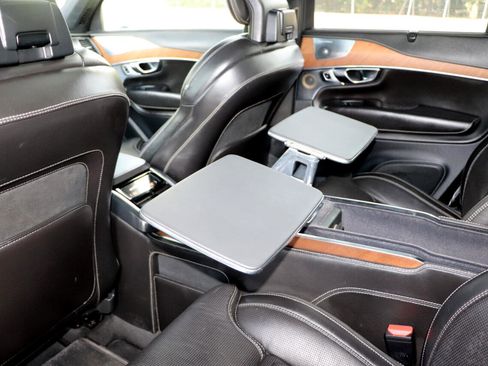 Used 2017 Volvo XC90 T8 Excellence image 25